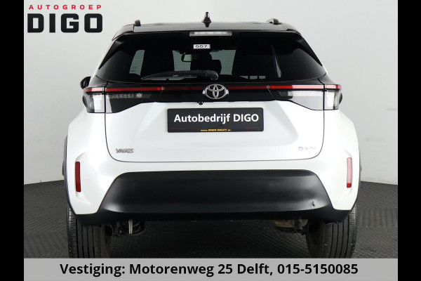 Toyota Yaris Cross 1.5 HYBRIDE DYNAMIC LUXERY BITONE GARANTIE 4-2034 * BLIND SPOT . NAVI.CAMERA. PDC V+A.