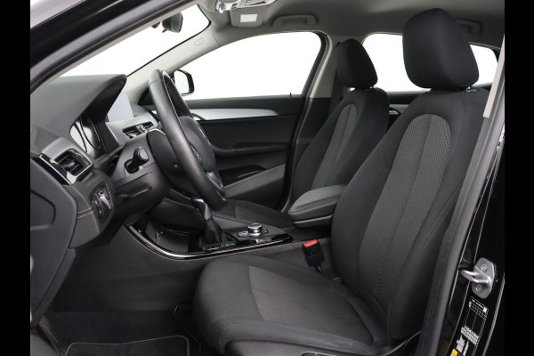 BMW X2 xDrive25e Executive | SOH 88% | Camera | Navigatie | Full LED | Park Assist | Climate control | Bluetooth | Cruise control | 18'' lichtmetalen velgen | PHEV | Plug In