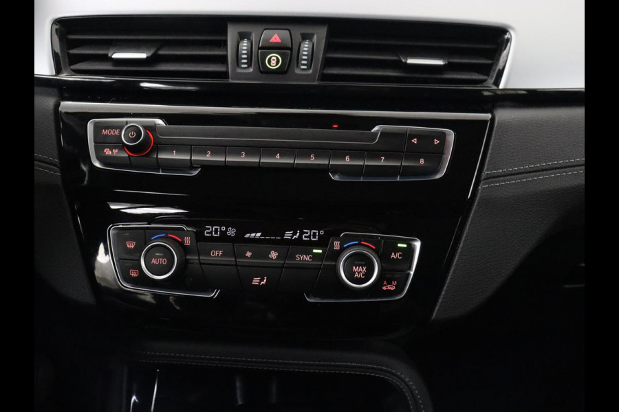 BMW X2 xDrive25e Executive | SOH 88% | Camera | Navigatie | Full LED | Park Assist | Climate control | Bluetooth | Cruise control | 18'' lichtmetalen velgen | PHEV | Plug In