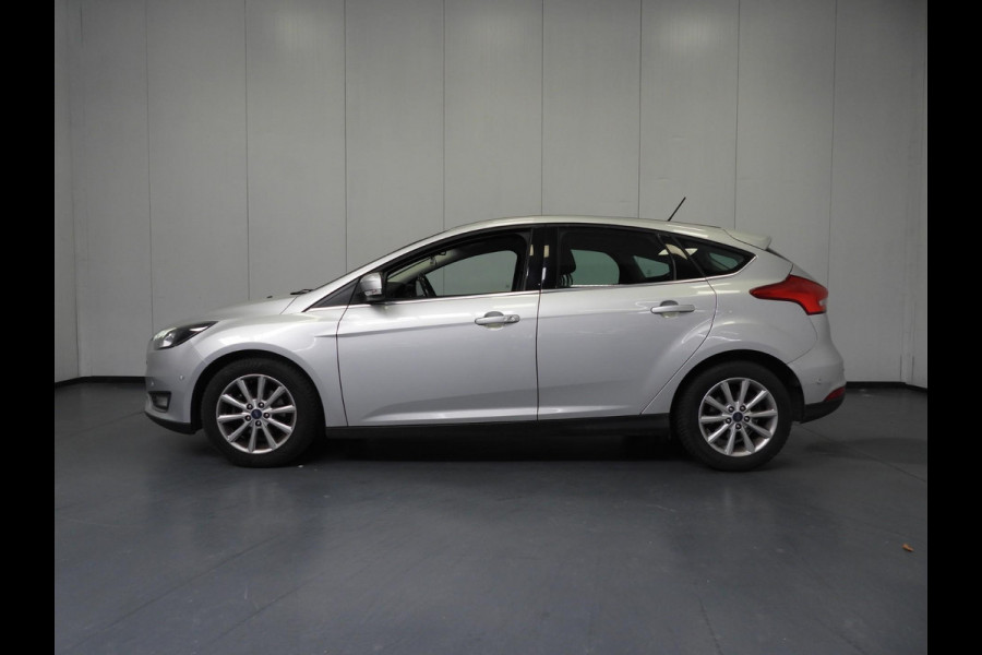 Ford Focus 1.0 EcoBoost Titanium NAVI/CLIMA/CRUISE/PDC/16"LMV!