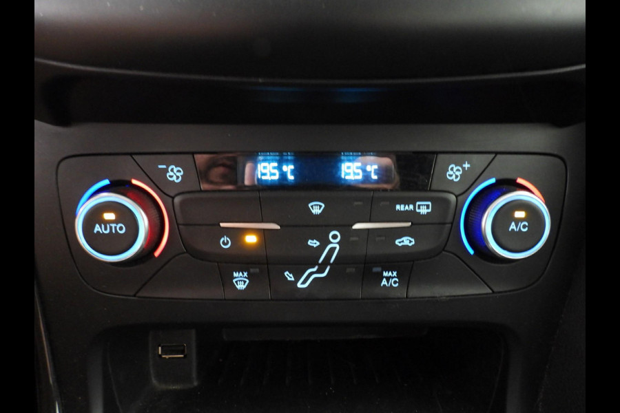 Ford Focus 1.0 EcoBoost Titanium NAVI/CLIMA/CRUISE/PDC/16"LMV!