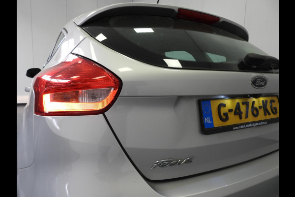 Ford Focus 1.0 EcoBoost Titanium NAVI/CLIMA/CRUISE/PDC/16"LMV!