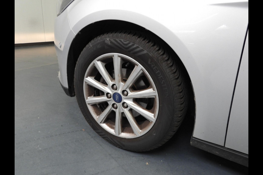 Ford Focus 1.0 EcoBoost Titanium NAVI/CLIMA/CRUISE/PDC/16"LMV!