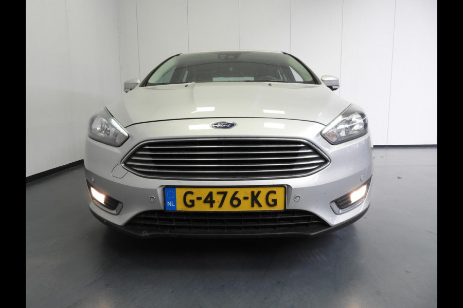 Ford Focus 1.0 EcoBoost Titanium NAVI/CLIMA/CRUISE/PDC/16"LMV!