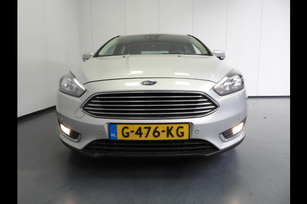 Ford Focus 1.0 EcoBoost Titanium NAVI/CLIMA/CRUISE/PDC/16"LMV!