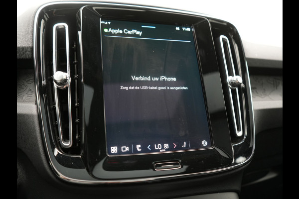Volvo XC40 Single Motor Extended Range Ultimate 78 kWh 252pk Dealer O.H. | Panodak | Adaptive Cruise | 360 Camera | Harman / Kardon | Warmtepomp | Sportstoelen Memory & Verwarmd | Google Assistent | Keyless | Blis | Apple Carplay | DAB |