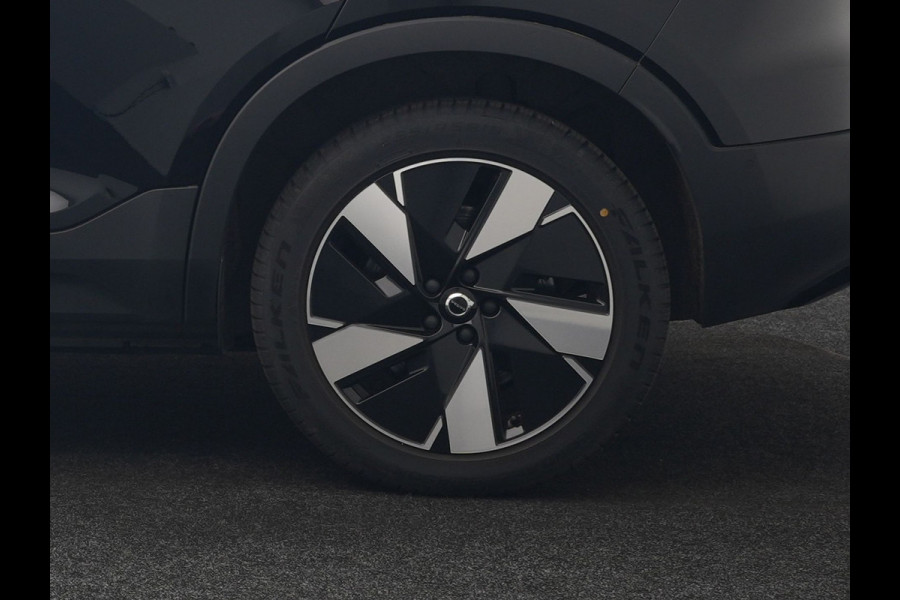 Volvo XC40 Single Motor Extended Range Ultimate 78 kWh 252pk Dealer O.H. | Panodak | Adaptive Cruise | 360 Camera | Harman / Kardon | Warmtepomp | Sportstoelen Memory & Verwarmd | Google Assistent | Keyless | Blis | Apple Carplay | DAB |