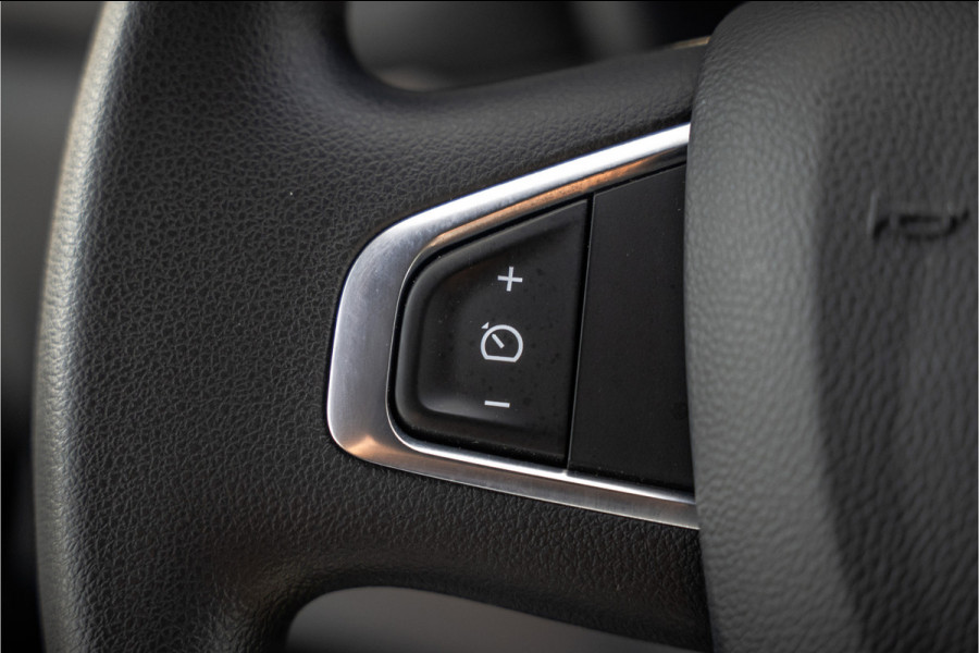 Renault Master 2.3dCi | Bakwagen met Laadklep | LED | Carplay | Camera | Cruise