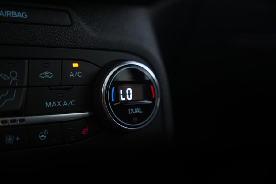 Ford Focus 2.3 EcoBoost ST-X MK4 Virtual Teller Automaat | Panorama | HUD | ACC | Performance Seats | Camera | Winter Pack