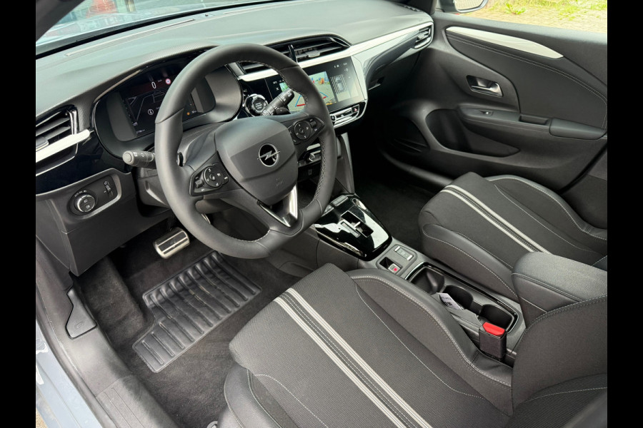 Opel Corsa 1.2 Turbo GS - Automaat - Groot Media - Winterpakket - Climate