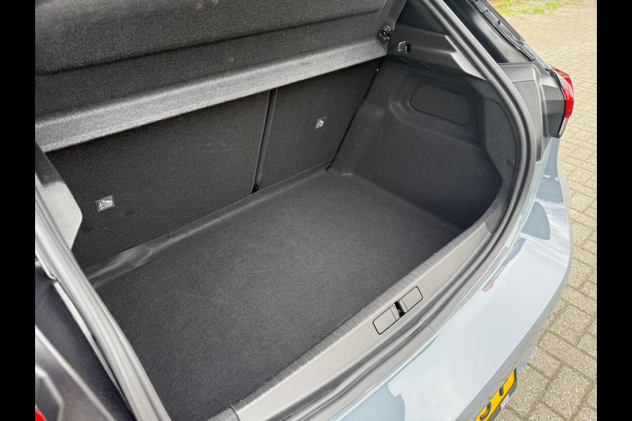 Opel Corsa 1.2 Turbo GS - Automaat - Groot Media - Winterpakket - Climate