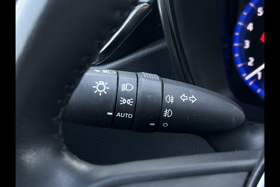 Toyota Corolla Touring Sports 1.8 Hybrid Dynamic | Carplay | Camera | Dodehoek | Park Assist | Winter Pack