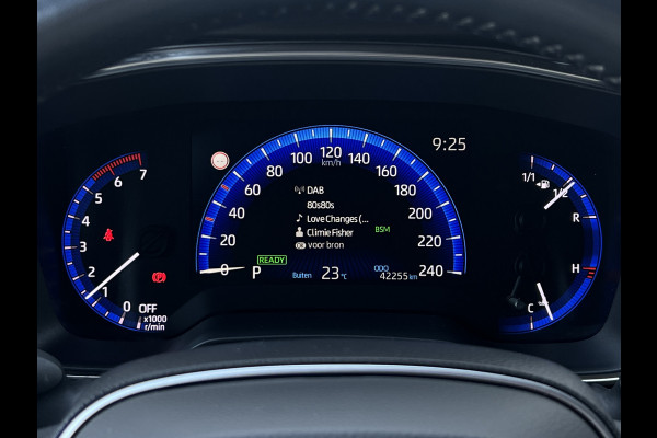 Toyota Corolla Touring Sports 1.8 Hybrid Dynamic | Carplay | Camera | Dodehoek | Park Assist | Winter Pack