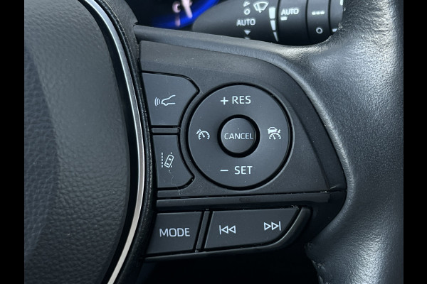 Toyota Corolla Touring Sports 1.8 Hybrid Dynamic | Carplay | Camera | Dodehoek | Park Assist | Winter Pack