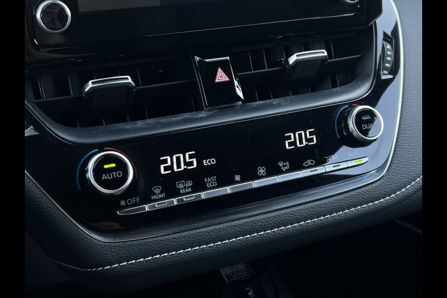 Toyota Corolla Touring Sports 1.8 Hybrid Dynamic | Carplay | Camera | Dodehoek | Park Assist | Winter Pack