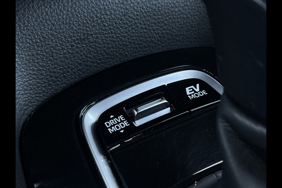 Toyota Corolla Touring Sports 1.8 Hybrid Dynamic | Carplay | Camera | Dodehoek | Park Assist | Winter Pack