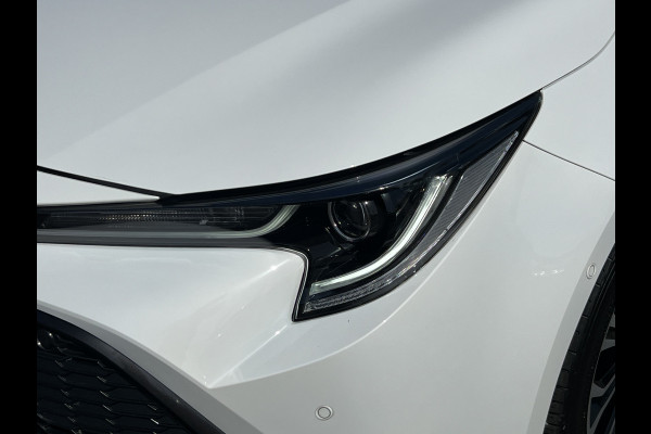 Toyota Corolla Touring Sports 1.8 Hybrid Dynamic | Carplay | Camera | Dodehoek | Park Assist | Winter Pack