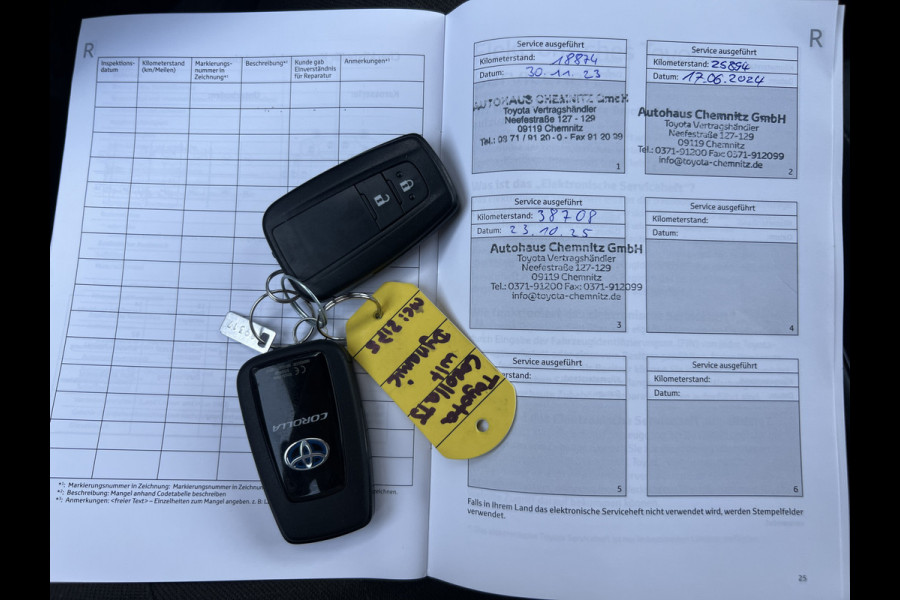 Toyota Corolla Touring Sports 1.8 Hybrid Dynamic | Carplay | Camera | Dodehoek | Park Assist | Winter Pack