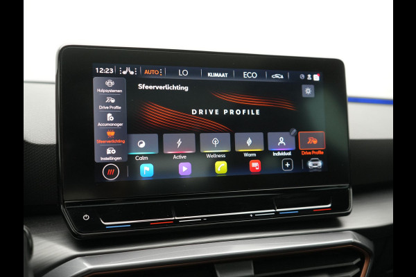 CUPRA Leon Sportstourer 1.4 e-Hybrid VZ Copper Edition PHEV 245pk Dealer O.H. | Panodak | Adaptive Cruise | Camera | Lederen Sportstoelen Memory & Verwarmd | Sfeerverlichting | Stuur Verwarmd | Apple Carplay | Keyless | Blis | Navigatie | DAB | Plug In Hybrid |