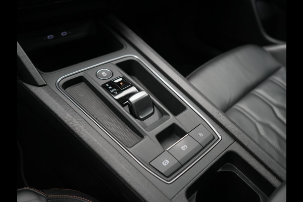 CUPRA Leon Sportstourer 1.4 e-Hybrid VZ Copper Edition PHEV 245pk Dealer O.H. | Panodak | Adaptive Cruise | Camera | Lederen Sportstoelen Memory & Verwarmd | Sfeerverlichting | Stuur Verwarmd | Apple Carplay | Keyless | Blis | Navigatie | DAB | Plug In Hybrid |