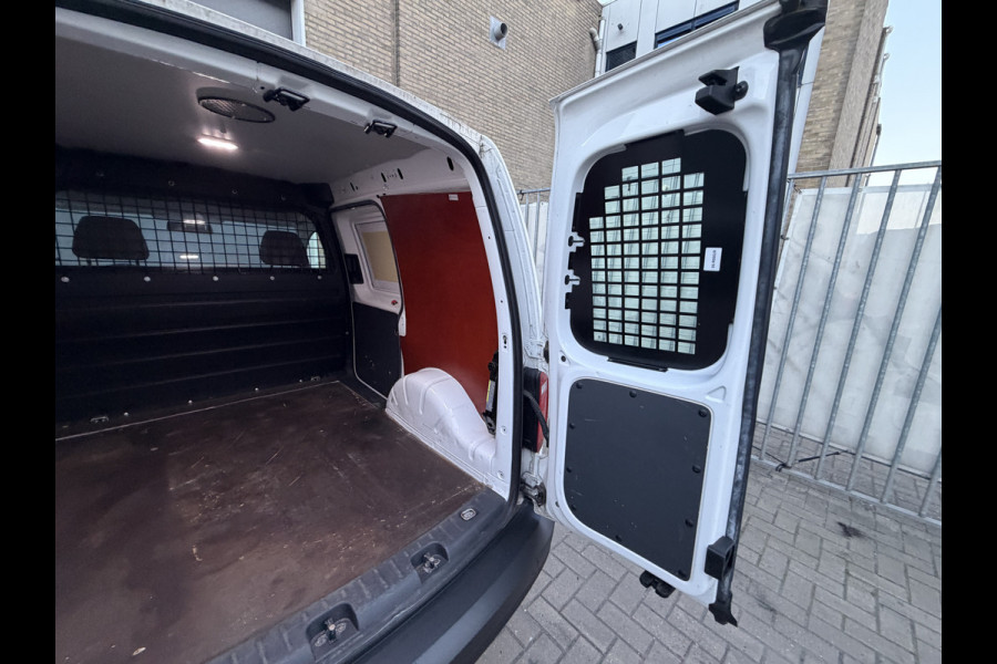 Volkswagen Caddy 2.0 TDI Euro 6 L1H1 BMT Trendline CarPlay/navigatie systeem