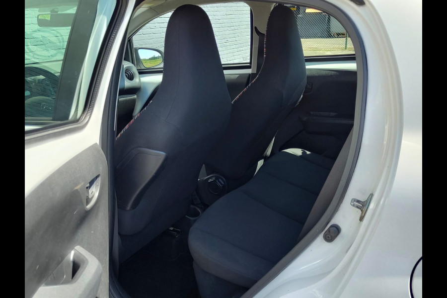 Citroën C1 1.0 VTi 5Drs Airco Bluetooth Centrale vergrendeling Afstandsbediend Feel Stuurbekrachtiging Isofix Led 1e Eigenaar Origineel Nederlandse Auto