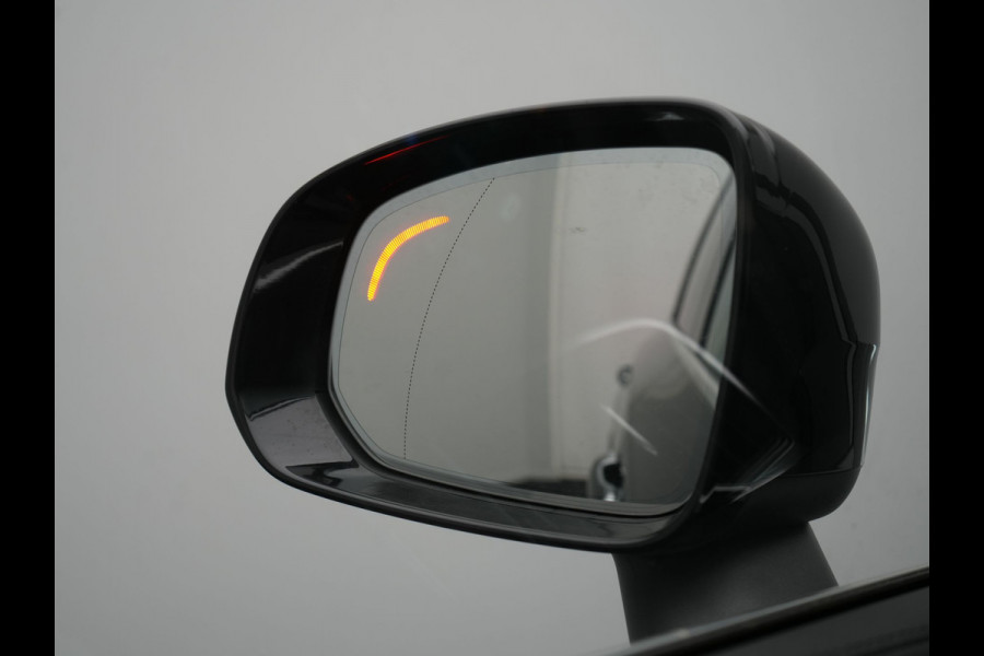 Volvo XC90 T8 Recharge AWD Plus Bright 7 Persoons LONG RANGE PHEV 455pk Dealer O.H. | Trekhaak Af Fabriek | Luchtvering | Adaptive Cruise | Harman / Kardon | Lederen Sportstoelen Ventilatie & Memory | 360 Camera | Stoelen & Stuur Verwarmd | Keyless | Blis | Google Assistent  | Plug In Hybrid |