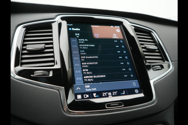Volvo XC90 T8 Recharge AWD Plus Bright 7 Persoons LONG RANGE PHEV 455pk Dealer O.H. | Trekhaak Af Fabriek | Luchtvering | Adaptive Cruise | Harman / Kardon | Lederen Sportstoelen Ventilatie & Memory | 360 Camera | Stoelen & Stuur Verwarmd | Keyless | Blis | Google Assistent  | Plug In Hybrid |