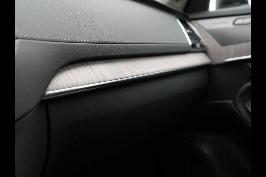 Volvo XC90 T8 Recharge AWD Plus Bright 7 Persoons LONG RANGE PHEV 455pk Dealer O.H. | Trekhaak Af Fabriek | Luchtvering | Adaptive Cruise | Harman / Kardon | Lederen Sportstoelen Ventilatie & Memory | 360 Camera | Stoelen & Stuur Verwarmd | Keyless | Blis | Google Assistent  | Plug In Hybrid |