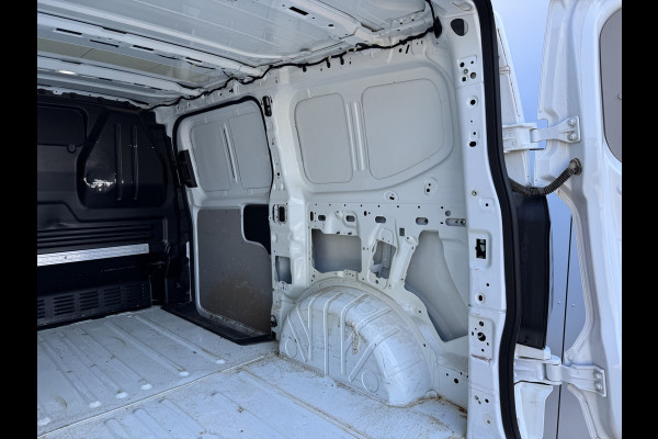 Ford Transit Custom 2.0 TDCI 140PK AWD Automaat L1H1 4x4 LED Adaptieve Cruise Carplay Camera Navigatie Parkeersensoren v+a