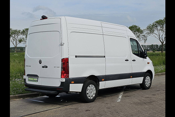 Mercedes-Benz Sprinter 315 1.9 CDI L2H2 Pro L2H2 LED Mbux RWD Euro6 Airco Automaat Facelift Navi BPM-Vrij 170Pk Euro6 Camera
