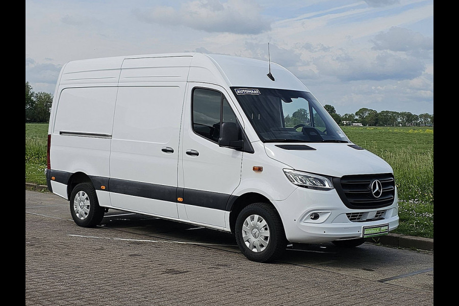 Mercedes-Benz Sprinter 315 1.9 CDI L2H2 Pro L2H2 LED Mbux RWD Euro6 Airco Automaat Facelift Navi BPM-Vrij 170Pk Euro6 Camera