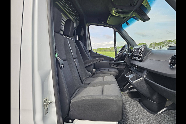 Mercedes-Benz Sprinter 315 1.9 CDI L2H2 Pro L2H2 LED Mbux RWD Euro6 Airco Automaat Facelift Navi BPM-Vrij 170Pk Euro6 Camera
