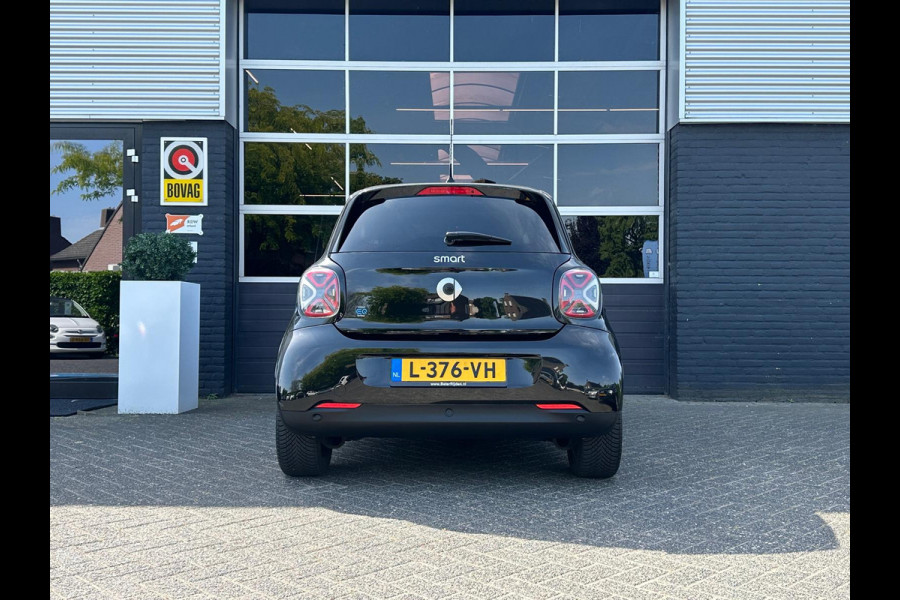 Smart Forfour EQ Comfort PLUS 18 kWh, Automaat, Bluetooth, Camera, Cruise, Pano, Leder, DAB, NAP