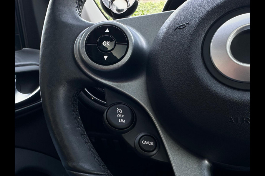 Smart Forfour EQ Comfort PLUS 18 kWh, Automaat, Bluetooth, Camera, Cruise, Pano, Leder, DAB, NAP