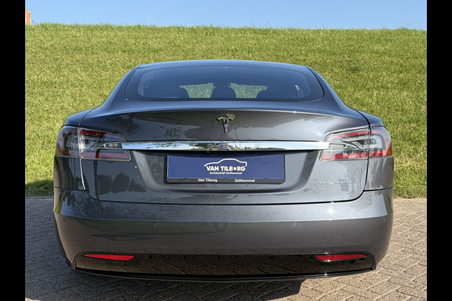 Tesla Model S Long Range !!! Verkocht !!! 1e Eigenaar | Origineel NL Auto | AutoPilot 3.0 | Trekhaak | 4x Nieuwe Michelin ZOBA| Incl. Winterset op LMV