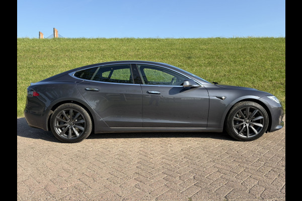 Tesla Model S Long Range !!! Verkocht !!! 1e Eigenaar | Origineel NL Auto | AutoPilot 3.0 | Trekhaak | 4x Nieuwe Michelin ZOBA| Incl. Winterset op LMV