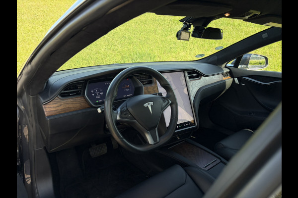 Tesla Model S Long Range !!! Verkocht !!! 1e Eigenaar | Origineel NL Auto | AutoPilot 3.0 | Trekhaak | 4x Nieuwe Michelin ZOBA| Incl. Winterset op LMV