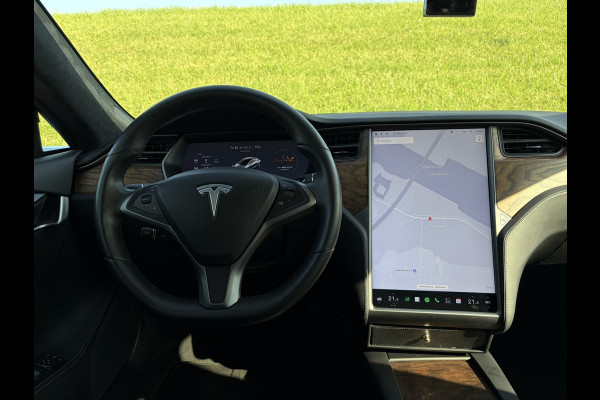 Tesla Model S Long Range !!! Verkocht !!! 1e Eigenaar | Origineel NL Auto | AutoPilot 3.0 | Trekhaak | 4x Nieuwe Michelin ZOBA| Incl. Winterset op LMV