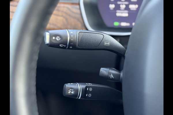 Tesla Model S Long Range !!! Verkocht !!! 1e Eigenaar | Origineel NL Auto | AutoPilot 3.0 | Trekhaak | 4x Nieuwe Michelin ZOBA| Incl. Winterset op LMV