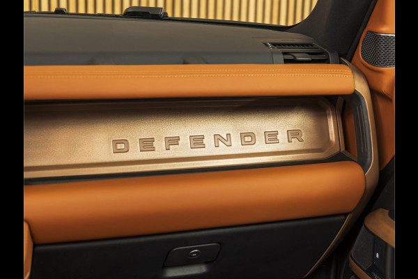 Land Rover Defender 90 5.0 P425 90 X VALIANCE CONVERTIBLE | HERITAGE