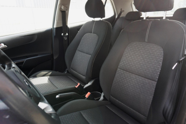 Kia Picanto 1.0 CVVT ComfortPlusLine Navigator/Carplay/Camera/ Allseason banden.