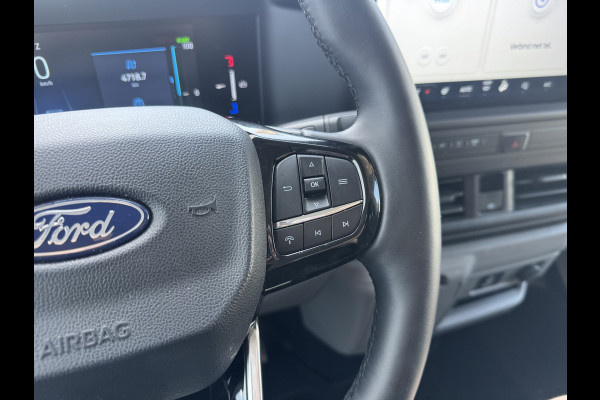 Ford E-Transit Custom 71kWh 140PK Elektrisch 344km WLTP 2300kg Trekvermogen BEV Snelladen Stoel + Stuur verwarming LED Adaptieve Cruise Camera Carplay Parkeersensoren v+a