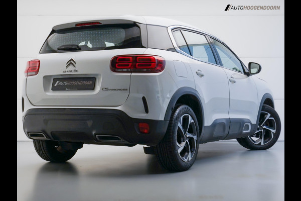 Citroën C5 Aircross 1.2 PureTech C-Series Deluxe (APPLE CARPLAY,PARKEERSENSOREN,PARELMOER,CRUISE CONTROL,LANE ASSIST,TOPCONDITIE)
