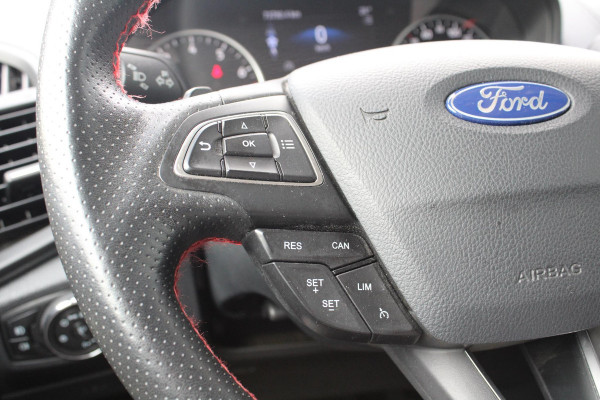 Ford EcoSport 1.0 EcoBoost ST-Line Black | Automaat! | Trekhaak | Stoel + Stuurverwarming | Cruise Control | Navigatie | Climate Control |