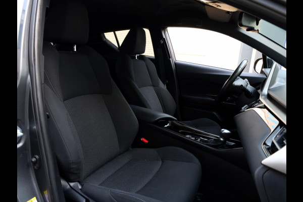 Toyota C-HR 1.8 Hybrid Style | Park-Assist | Stuurwielverwarming | Trekhaak
