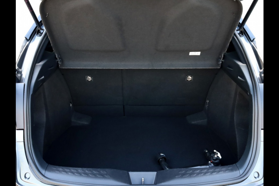Toyota C-HR 1.8 Hybrid Style | Park-Assist | Stuurwielverwarming | Trekhaak