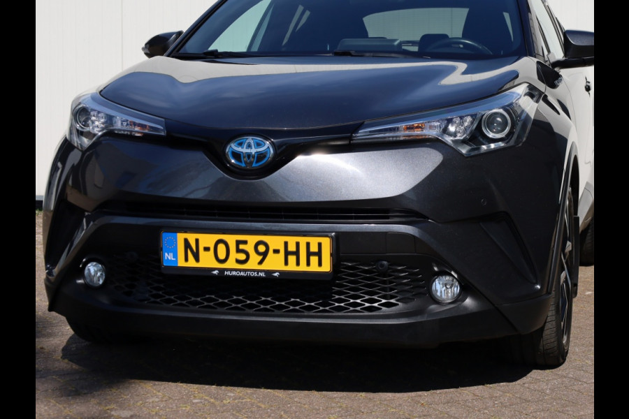 Toyota C-HR 1.8 Hybrid Style | Park-Assist | Stuurwielverwarming | Trekhaak