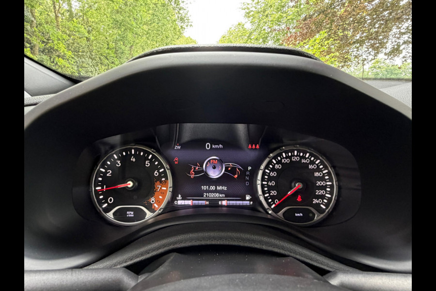 Jeep Renegade 1.4 MultiAir Night Eagle II Limited | Automaat + Cruise + Clima Nu € 9.999,-!!!