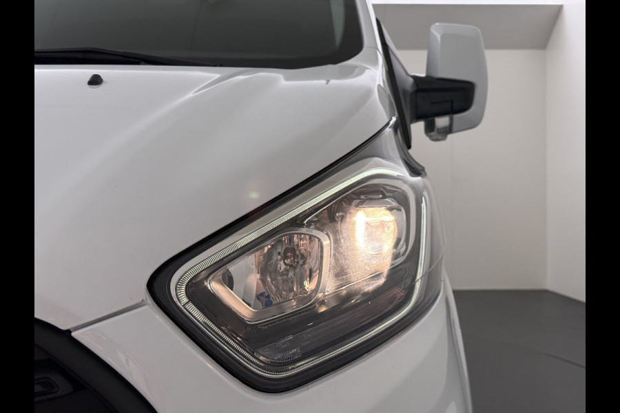 Ford Transit Custom 340 2.0TDCI 130PK L2H1 Sortimo Inperiaal+Ladder Trekhaak Cruise Control Airco Stoelverwarming Pdc Trend Betonplex Vloer Wandbetimmering Inbouwkasten Led